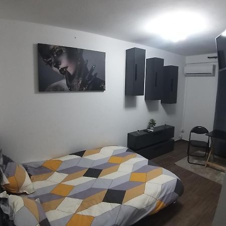 Ovidiu Relaxing Place Bucureşti Ngoại thất bức ảnh